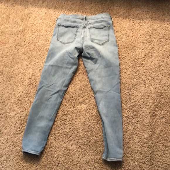 Old Navy jeans. so comfy - Picture 4 of 4